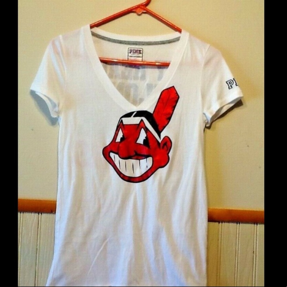 VS PINK  Cleveland Indians Tee, sz. M ..